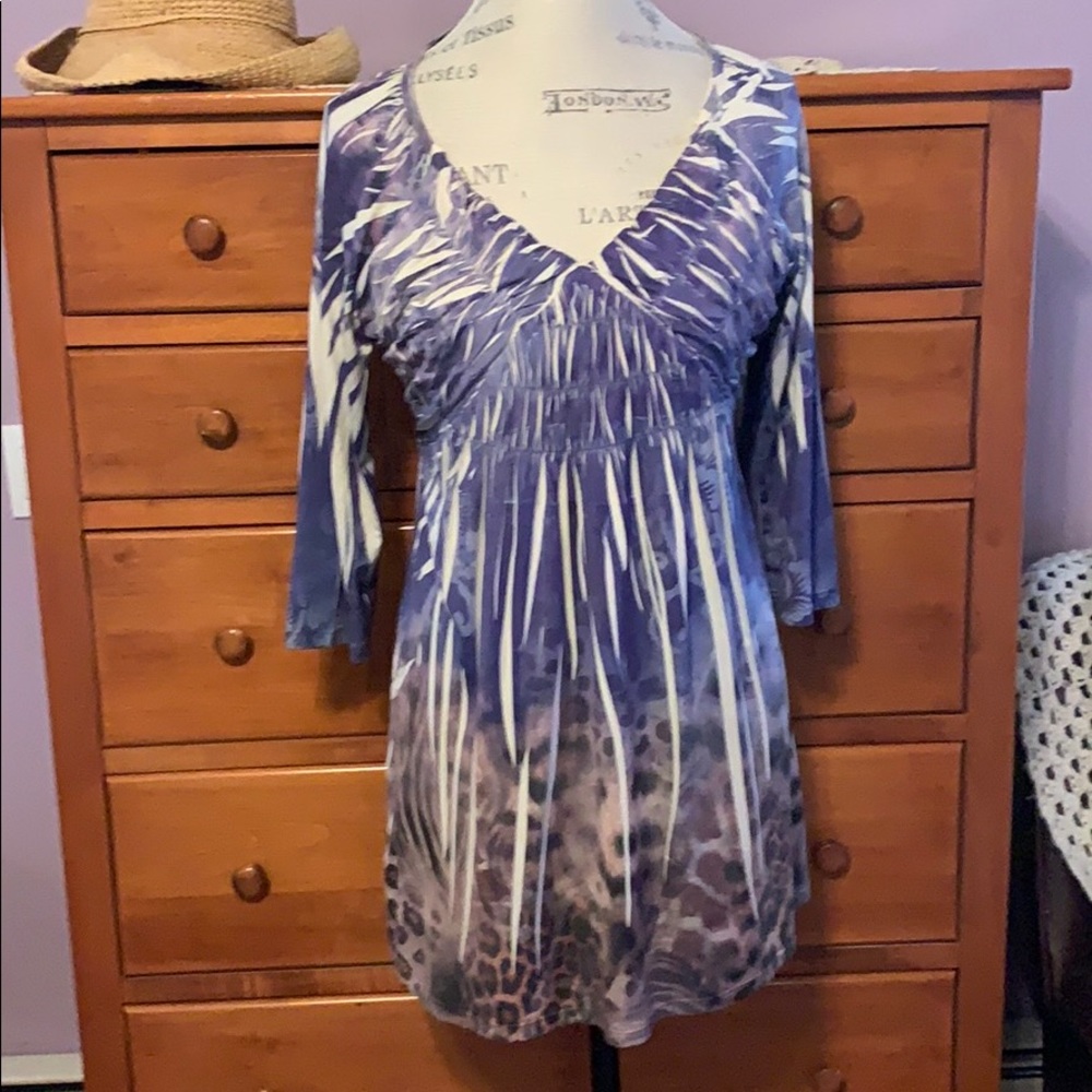 Unity World Wear sz M tunic top